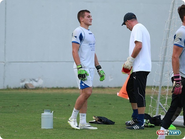 שביעות רצון מיכולתו. בומשטיין (קובי פורטל)